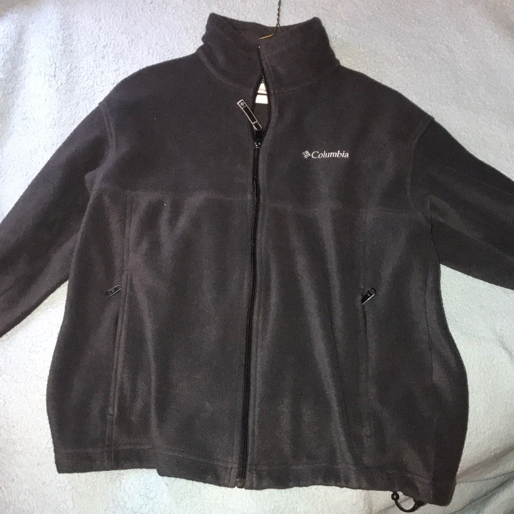 Columbia zip up black
